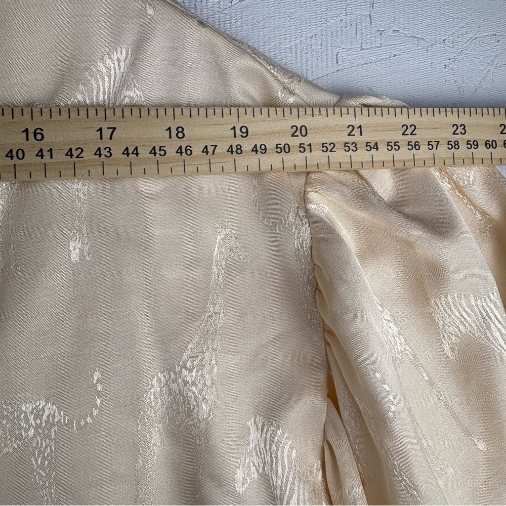NWT River Island Cream Satin Giraffe Print Button-Up Blouse Balloon Sleeves Sz 6 - Picture 8 of 12